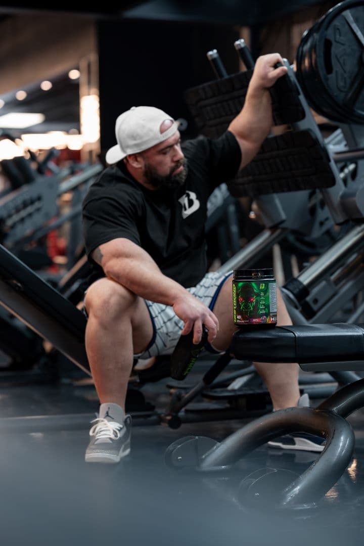 An athlete with 12 STRONG pre-workout
